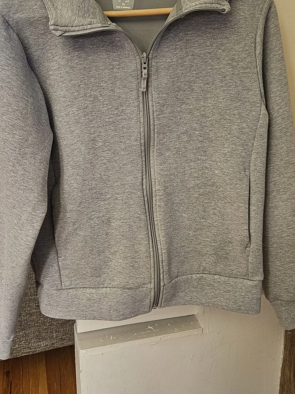Uniqlo Kids Grey Full-Zip Jacket - Comfortable Everyday Layer